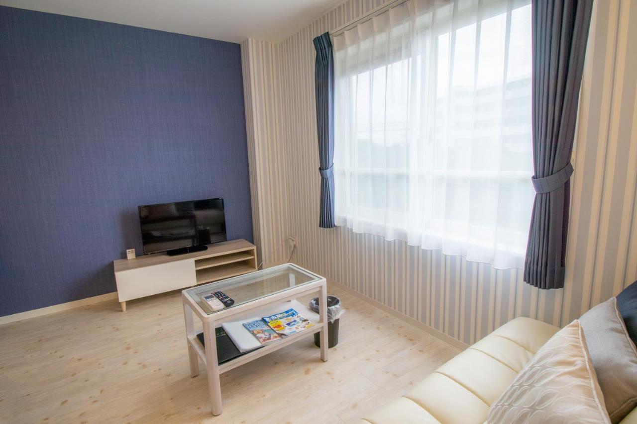 Pine Hills Hotel Miyakojima Екстериор снимка