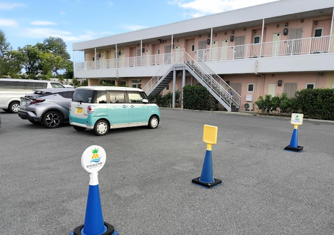 Pine Hills Hotel Miyakojima Екстериор снимка