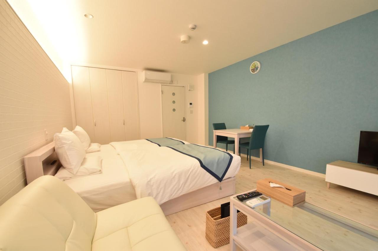 Pine Hills Hotel Miyakojima Екстериор снимка