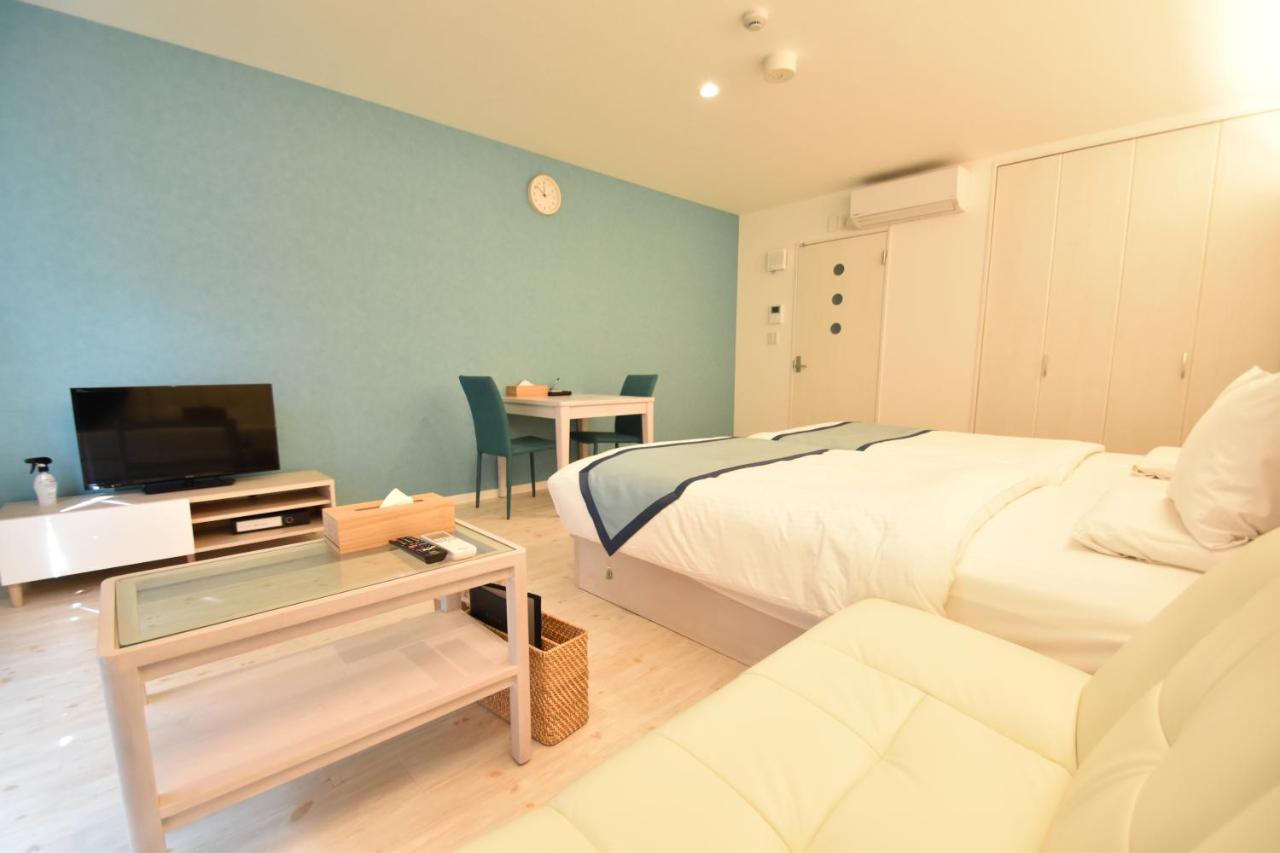 Pine Hills Hotel Miyakojima Екстериор снимка